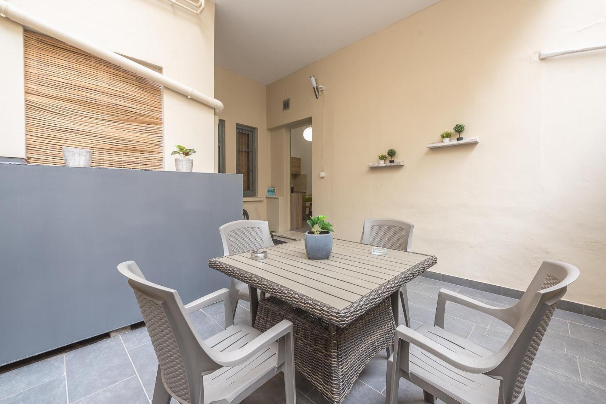 Peaceful And Comfy 2Ba In Athens Heart Apartment Exterior photo