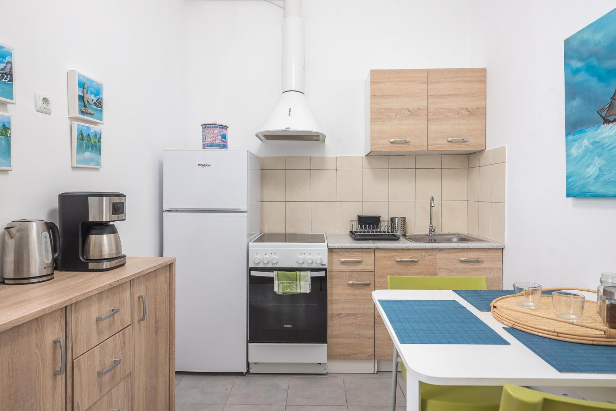 Peaceful And Comfy 2Ba In Athens Heart Apartment Exterior photo