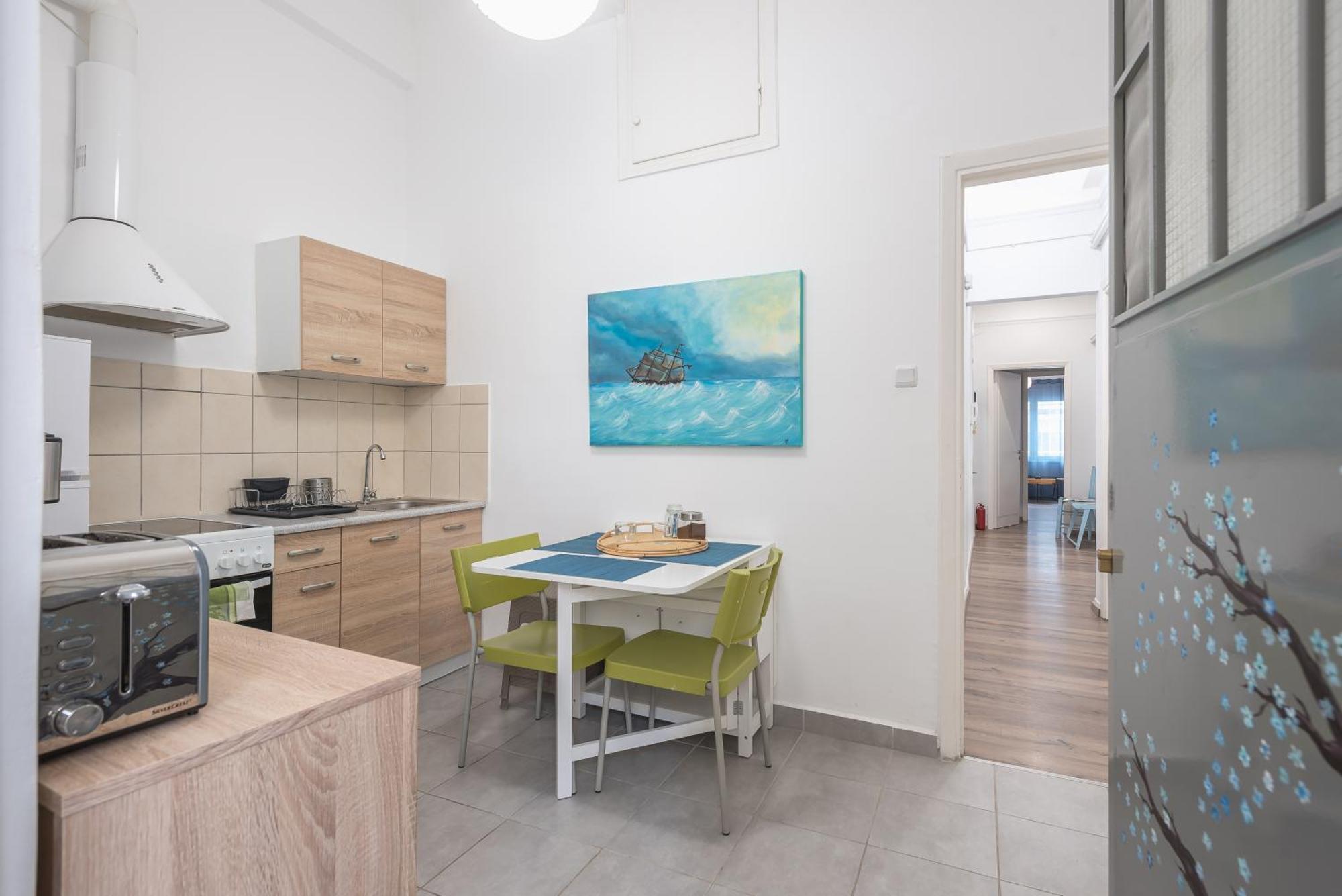 Peaceful And Comfy 2Ba In Athens Heart Apartment Exterior photo
